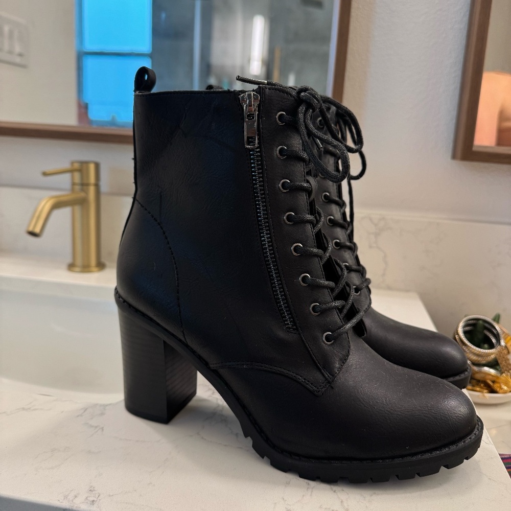 Joe Fresh Leather Boots